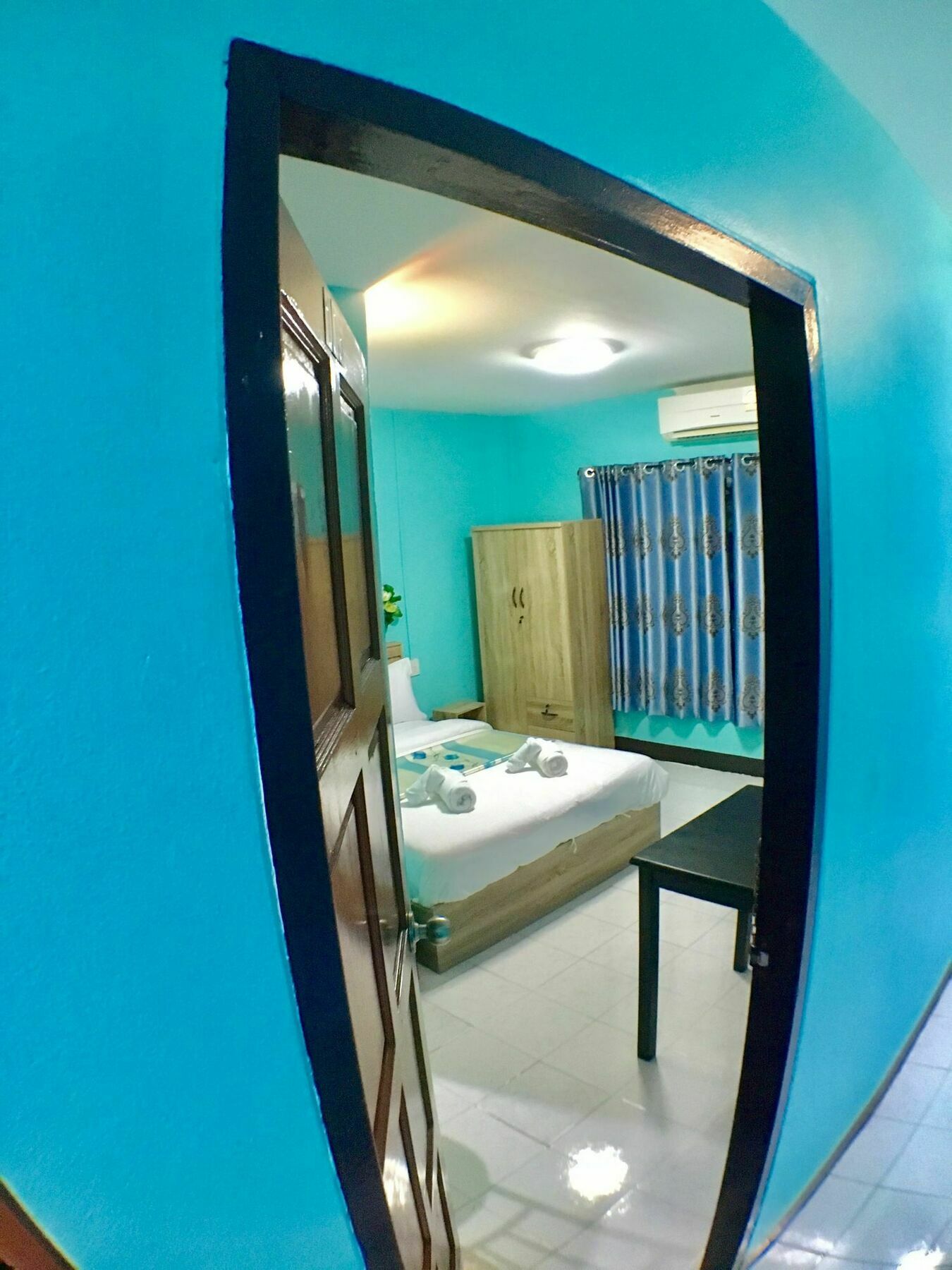 Kata S. T. House Hotel ภายนอก รูปภาพ