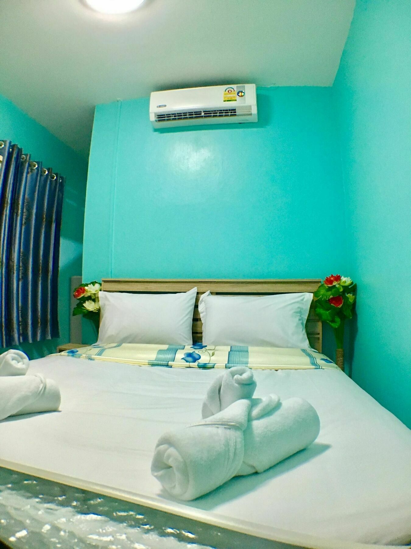 Kata S. T. House Hotel ภายนอก รูปภาพ