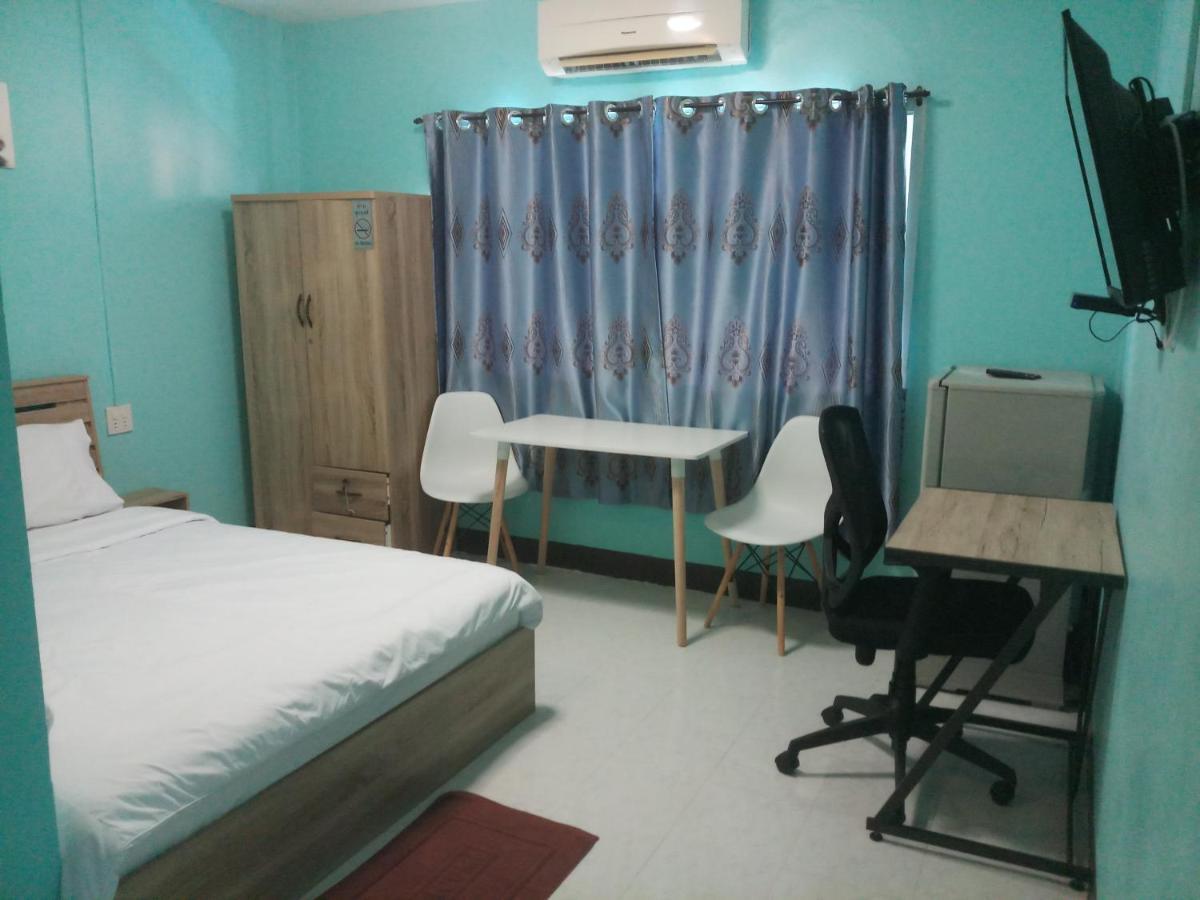 Kata S. T. House Hotel ภายนอก รูปภาพ