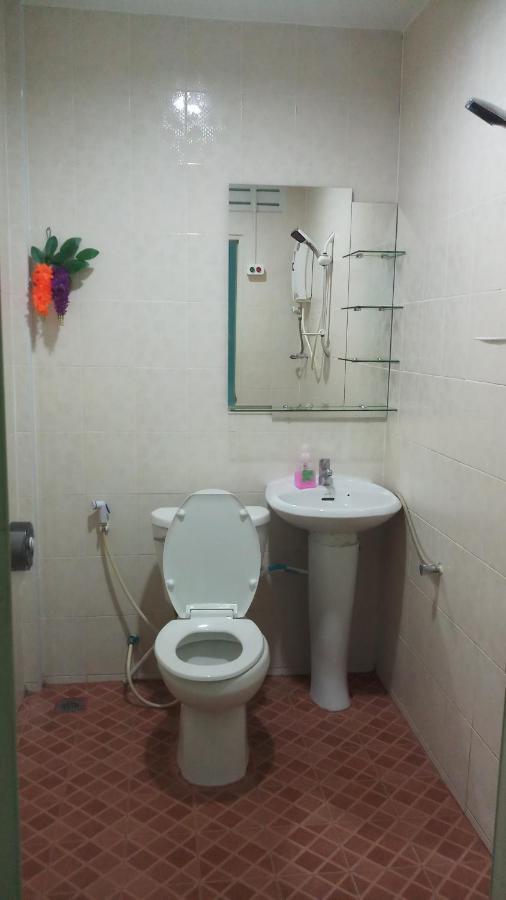 Kata S. T. House Hotel ภายนอก รูปภาพ